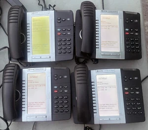 LOT 4 Mitel 5330e IP Phone PoE VOIP Business w/ Handset Power Supply - No Stand - Picture 1 of 6