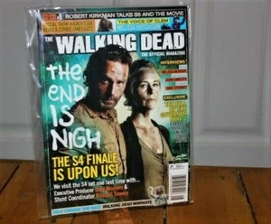The Walking Dead Official Magazine Issue # 8 Boarded/Bag Day 1 New Rick / Carol - Picture 1 of 11