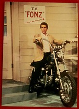 HAPPY DAYS - Card #67 - Man on a Motorcycle / 1949 Triumph Trophy TR5 Scrambler