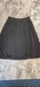 ladies size 8 black pleated skirt - Picture 1 of 6