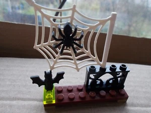 NEW SPOOKY LEGO HALLOWEEN AS BLACK RAILINGS BAT +SLIME SPIDER & WEB HARRY POTTER - Picture 1 of 4
