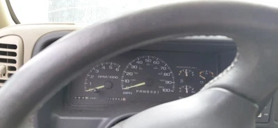 Chevrolet C 1500 1998 OE velocímetro calibre clúster 118 k millas Foto 1 de 4