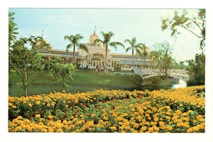Postcard WALT DISNEY WORLD The Crystal Palace Restaurant Dining. N - Picture 1 of 2