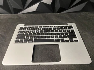 OEM Apple MacBook Pro 13" A1502 (2015) Silver Top Case w/ Keyboard - Grade B - Picture 1 of 8