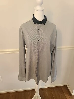 Camisa de vestir elástica HM para hombre rayas blancas y grises y cuello negro talla grande Foto 1 de 4
