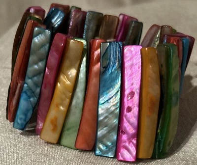 Vintage MOP Mother of Pearl Multi color Abalone Shell Rainbow Bracelet - SH716 - Image 1 of 4
