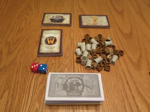 Monopoly World of Warcraft Juego de Mesa Piezas de Repuesto Tarjetas Dinero Casas... - Imagen 1 de 10