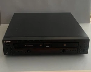 SONY RCD-W50C 5 CD Changer/Lettore CD Registratore CD (TESTATO E FUNZIONANTE) - Foto 1 di 7