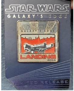 Pin LR 2019 Disney Star Wars Galaxy's Edge día de apertura Aterrizaje Halcón Milenario - Imagen 1 de 12