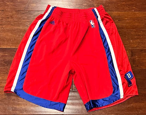 Adidas NBA Detroit Pistons Red Blue Big P Logo Striped Basketball Shorts L RARE Cover