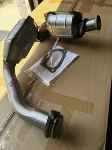 Genuine AP Exhaust Front Y Pipe With Two Converters - 2L2Z5F250BA - Picture 1 of 4
