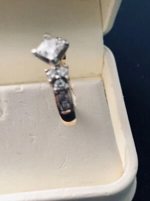 Diamante Jared Leo oro amarillo 14k 1 quilate tamaño: 4,75 Foto 1 de 4