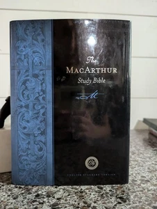The MacArthur Study Bible : English Standard Version John MacArthur Crossway ESV - Picture 1 of 6