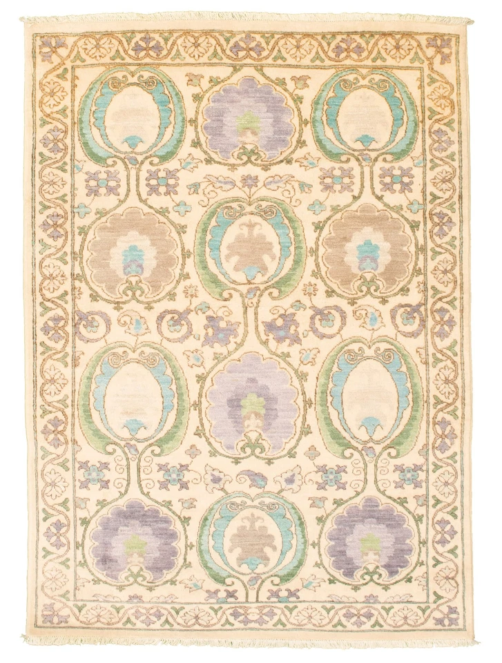 4'2" x 5'11" Hand Knotted Area Rug Traditional Oriental Wool Carpet - Image 1 of 4