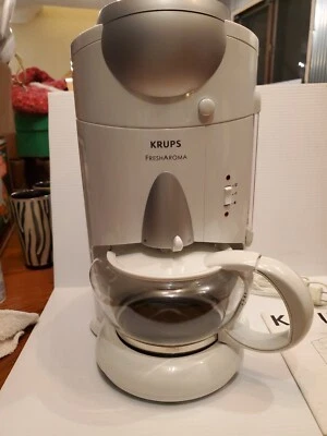 Krups Fresh Aroma 10 Cup Coffee Maker Built in Grinder F619 WHITE + Manual - Image 1 of 4