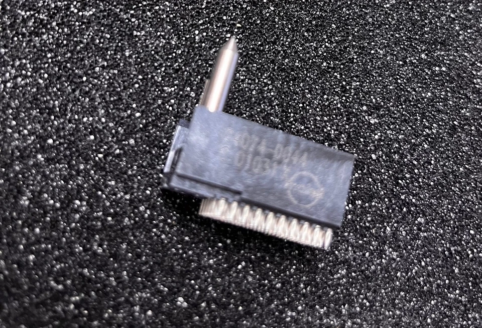 MOLEX 74074-0044 Backplane Connector VHDM 6-Row 10 Column Signal End **NEW** - Image 1 of 1