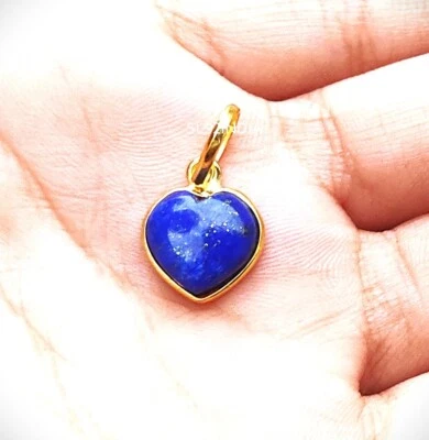 Collar con dije de corazón de oro lapislázuli, colgante con dije de oro amarillo de 18 quilates Foto 1 de 3