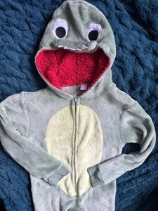Cozy one piece pajama loungewear For Kids Ages 7/8 - Picture 1 of 7