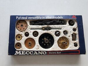 Vintage 1970s Meccano Gear Set Including Instructions 