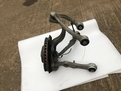 MERCEDES C CLASS 2.1 DIESEL W205 PASSENGERS FRONT SUSPENSION 2016 MODEL FREE P+P - Image 1 of 4