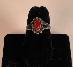 Vintage 925 Sterling Silver Carnelian Stone Ring Size 4.5 - Picture 1 of 7