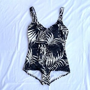 Maxine Of Hollywood Swimsuit Womens 18 Black Ivory Print One Piece Spa Suit