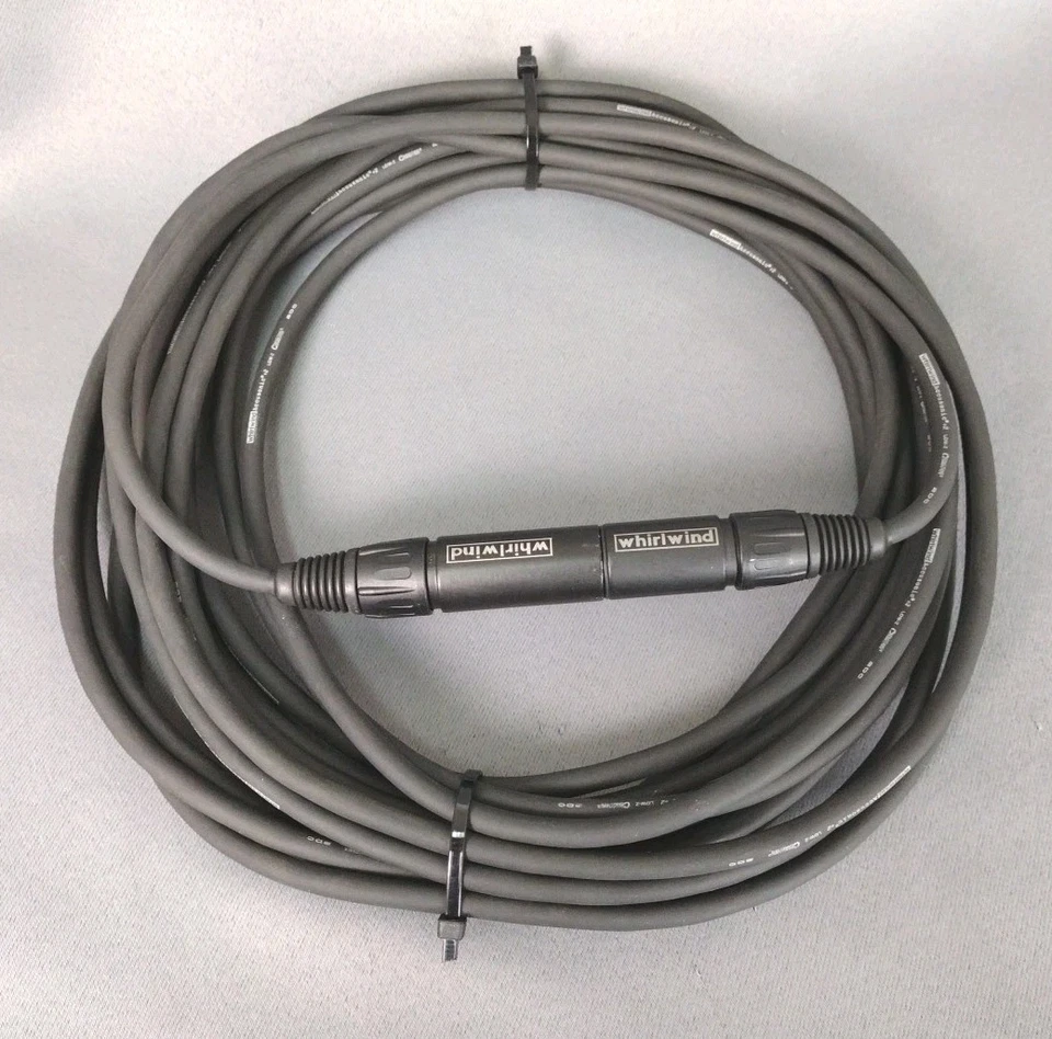 Cable de micrófono inalámbrico Whirlwind 30 pies XLR-Macho a XLR-Hembra +2 Low-Z Foto 1 de 4