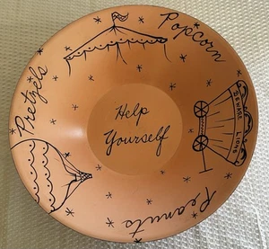 Rare Vintage Lightweight Metal Serving Bowl Coral Pink For Pretzels & Popcorn - Picture 1 of 5
