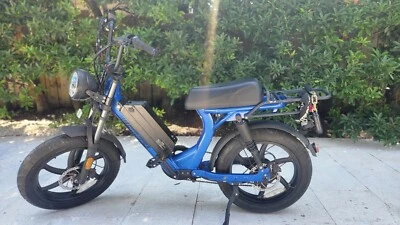 Ebike for sale Juiced Bike Scorpion Electric Moped Style Bike less than 600miles - Image 1 of 4