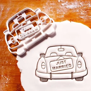Just Married Car cookie cutter - wedding automobile retro vehicle sweet marriage - Picture 1 of 4