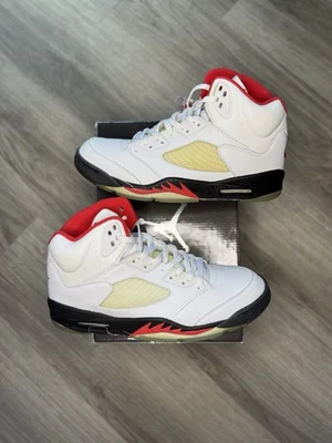 Talla 11 - Air Jordan 5 Retro Blanco Rojo Fuego Lanzamiento 2000 Foto 1 de 3