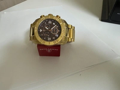 Reloj cronógrafo Swiss Legend 20118-YG Commander para hombre R.P. $995,00 Foto 1 de 4