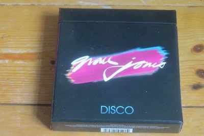 3 CD GRACE JONES Disco box set - Fame/Portfolio/Muse + 7" 12" mixes - Image 1 of 4