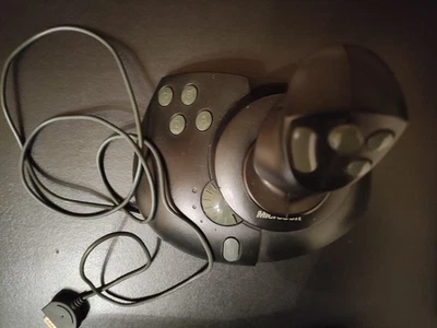 Joystick Microsoft - Immagine 1 di 3