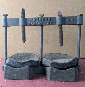 Antique Monarch Shoe Sole Press Bangor Maine Cast Iron Industrial Cobbler Press - Picture 1 of 8