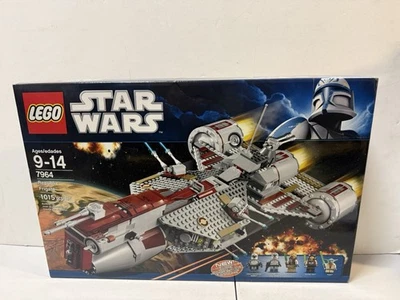 LEGO Star Wars: Republic Frigate (7964) - Image 1 of 4