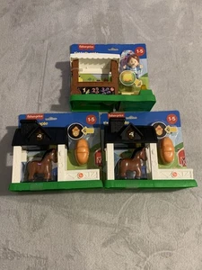 Lot Of 3 Fisher-Price Little People Horse Stable Market Playset New - Picture 1 of 2