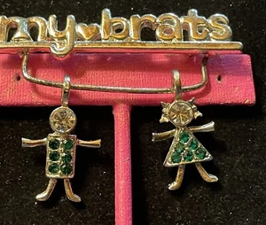 K.I.S. Brooch Pin Emeralds Girl & Boy Charms Crystals Birthstone My Brats - Picture 1 of 8