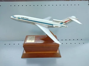 1964 Alpine Combined Vail Ski Trophy: Gewonnen von Anderl Molterer: United Airlines 727 - Bild 1 von 13