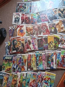 190+ Comic Buch Lot, Marvel, Venom, AVENGERS, MOON KNIGHT [VOLLSTÄNDIGE LISTE LESEN]  - Bild 1 von 24