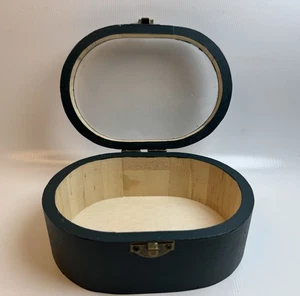 Handmade Oval Wooden Box 6x3x4 Green Natural Hinged Lid Rustic Trinket Holder - Picture 1 of 6