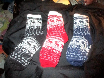 Lote 3 Calcetines Reno Rojo Azul Negro Blanco Poli Acrílico Vellón Stock Muerto Talla Única Foto 1 de 2
