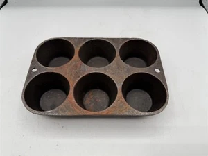 VINTAGE CAST IRON #1 MUFFIN PAN 6 CUP BAKEWARE UNBRANDED - Picture 1 of 10