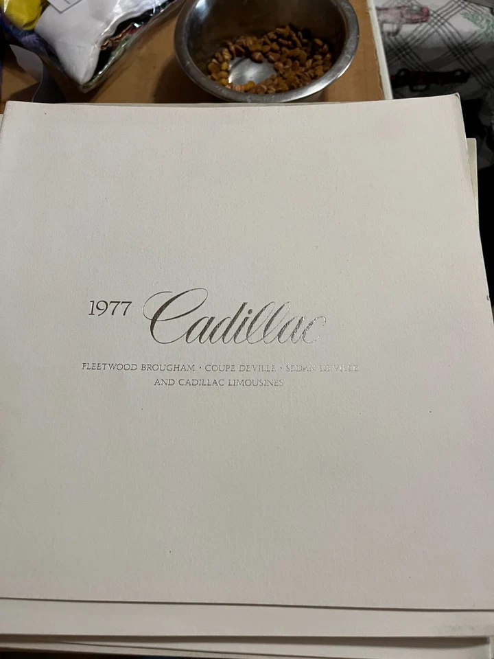 1977 Cadillac Deville/Fleetwood брошюра - Изображение 1 из 1