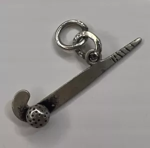 BEAU 925 Sterling Silver Retro Charm Pendant Field Hockey Club Stick Ball Sports - Picture 1 of 6
