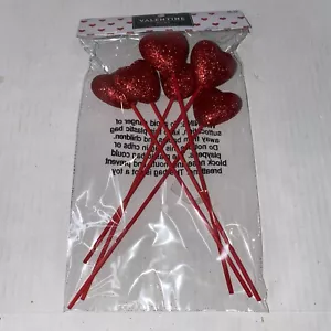 Corazones Rojos Brillo Día de San Valentín Selecciones Florales Artesanías Fiesta Suministro 3 Paquete de 6 - Imagen 1 de 6