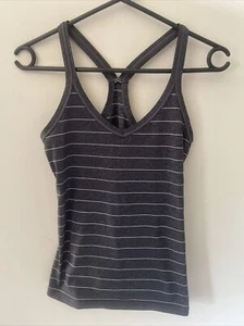 Lorna Jane Womens Extra Small XS Grey White Uniquely Tank Top Singlet Ladies - Picture 1 of 6