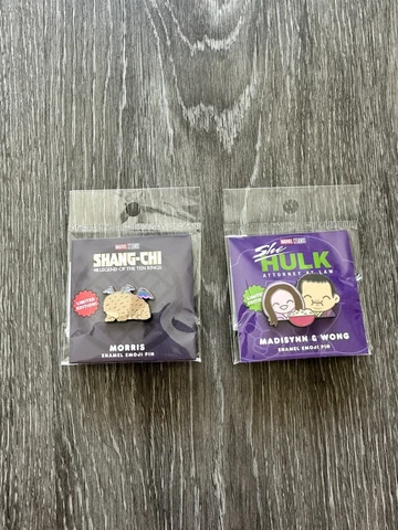 SDCC 2023 100% Soft - Madisynn and Wong & Morris Shang-Chi Enamel Emoji 2 Pins Cover