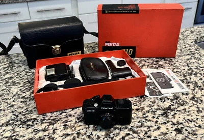 Pentax Auto 110 Boxed kit 3 lenses, flash, winder, carrying case.  USA SELLER - Image 1 of 4