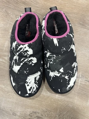 SOREL Women's Go Bodega Run Slipper Indoor & Outdoor Slippers Sz 9 - Imagem 1 de 4